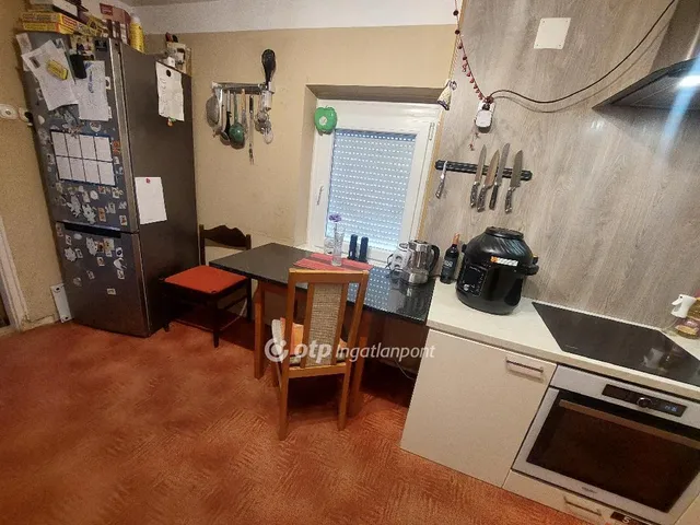 Eladó ház Tiszakécske 78 nm