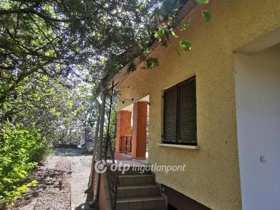 Eladó üdülő és hétvégi ház Cegléd 47 nm