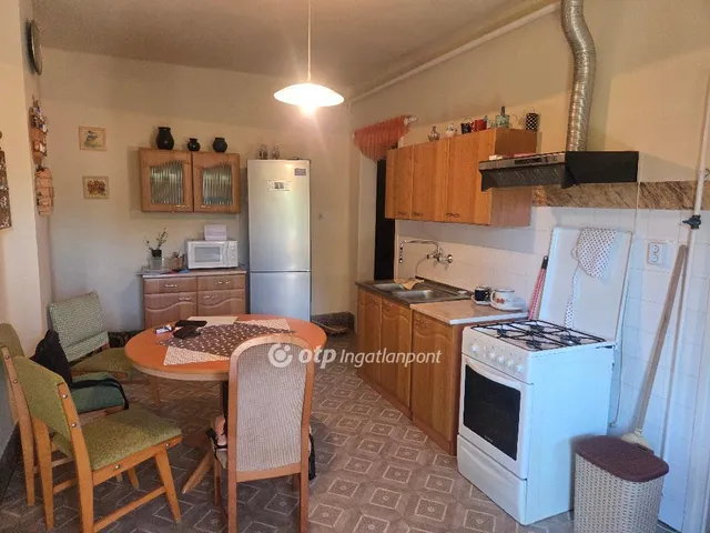 Eladó ház Fegyvernek 88 nm