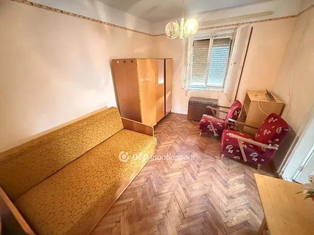 Eladó ház Tiszakécske 52 nm