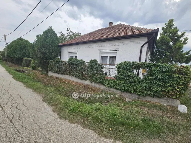 Eladó ház Zagyvarékas 56 nm