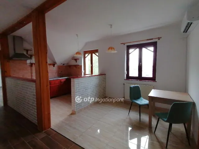Kiadó lakás Cegléd 67 nm