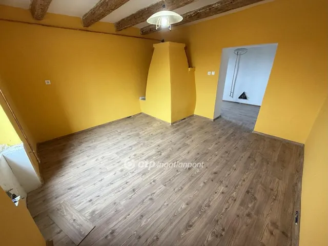 Eladó ház Cserkeszőlő 38 nm