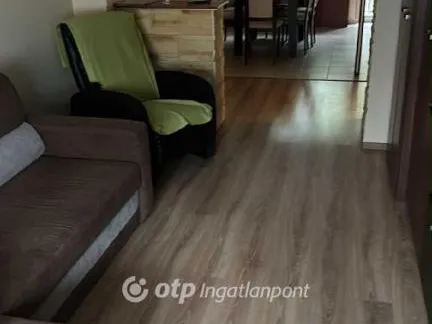 Eladó lakás Szolnok 61 nm