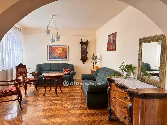 Eladó ház Szolnok 120 nm