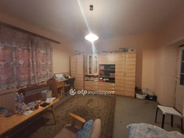 Eladó ház Kenderes 92 nm