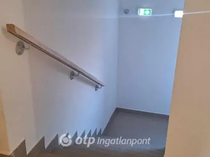 Eladó lakás Szolnok 76 nm