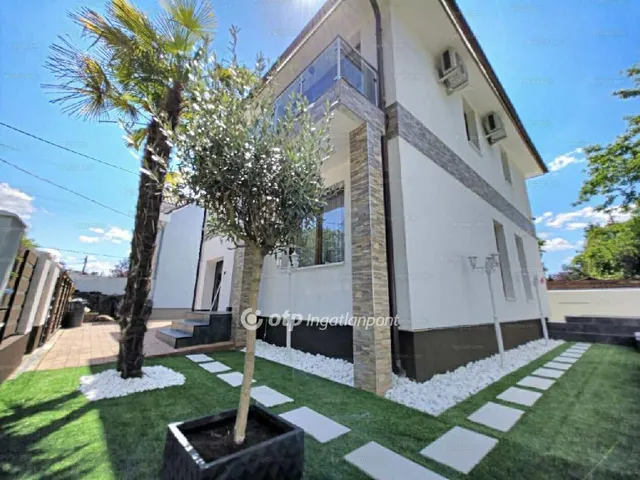 Eladó ház Budapest XVIII. kerület 160 nm