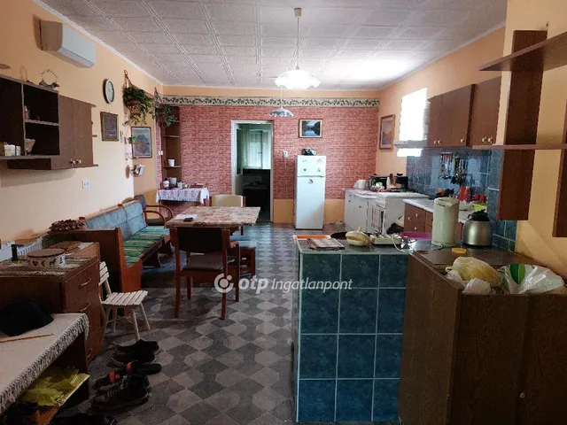 Eladó ház Jászberény 107 nm