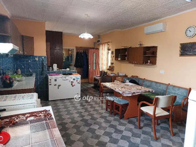 Eladó ház Jászberény 107 nm