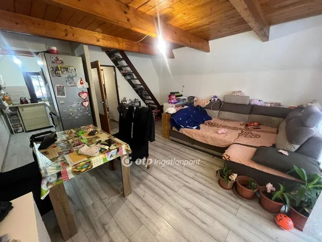 Eladó ház Tápiószentmárton 50 nm