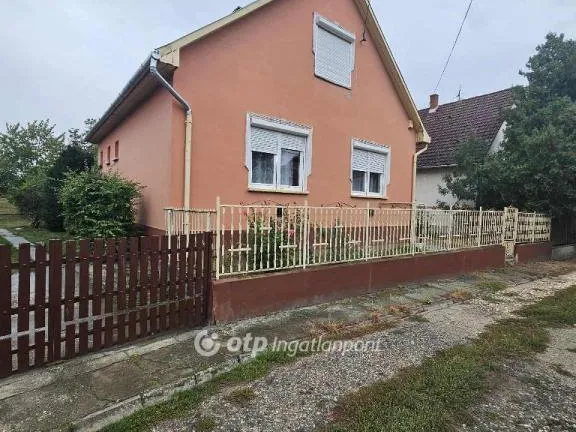 Eladó ház Zagyvarékas 66 nm