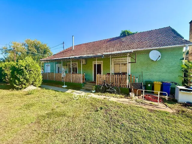 Eladó ház Újszilvás 69 nm