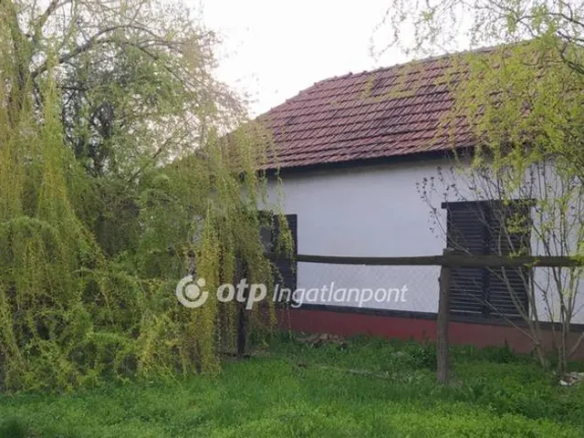 Eladó ház Tiszapüspöki 80 nm