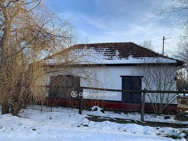 Eladó ház Tiszapüspöki 80 nm