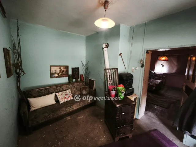 Eladó ház Tiszatenyő 70 nm