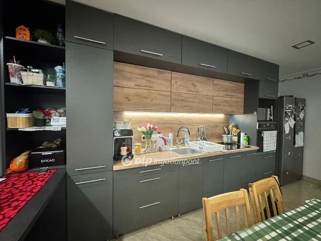 Eladó ház Abony 101 nm