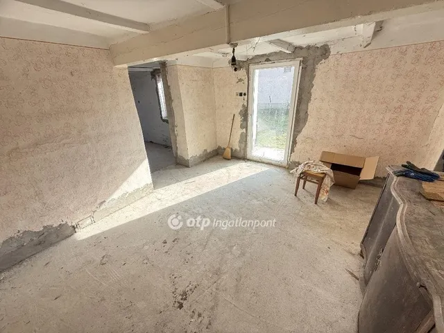 Eladó ház Tiszakécske 54 nm