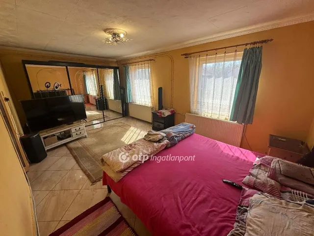 Eladó ház Tápiószentmárton 76 nm