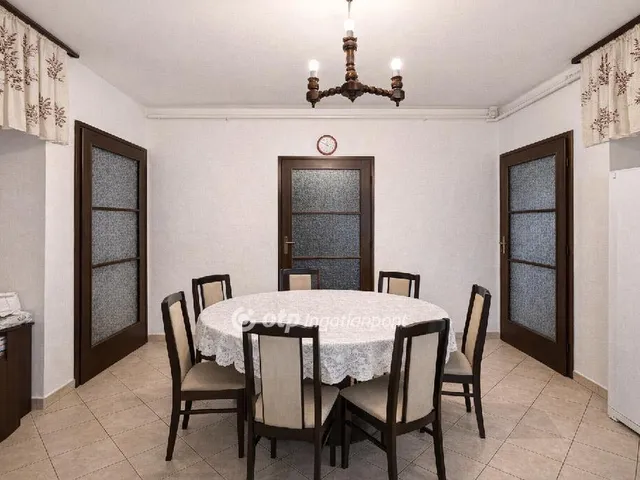 Eladó ház Cegléd 80 nm