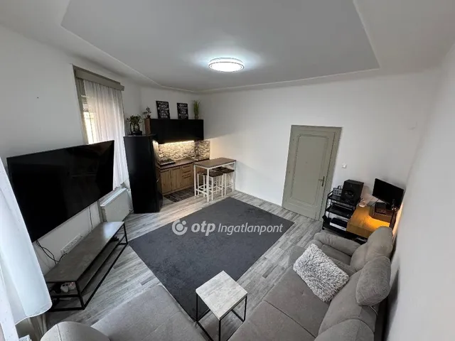 Eladó lakás Cegléd 51 nm