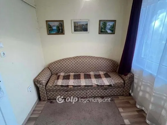 Eladó ház Tápiószele 51 nm