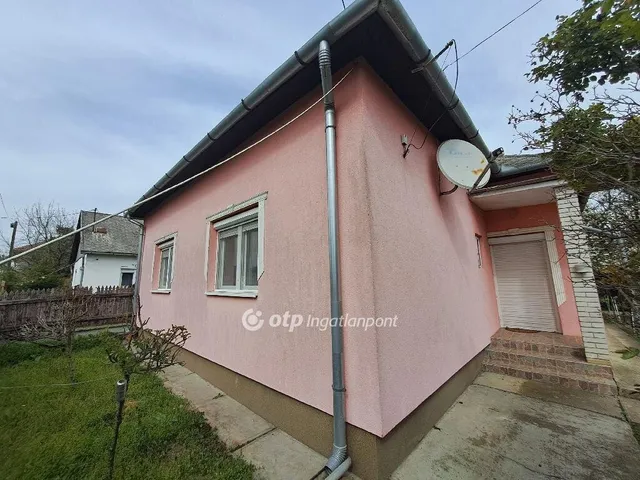 Eladó ház Kunmadaras 94 nm