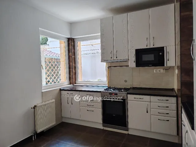 Eladó ház Kecskemét 160 nm