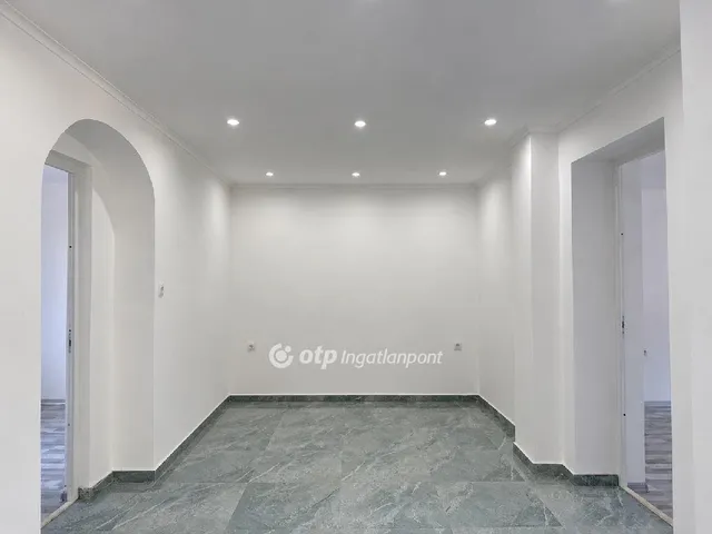 Eladó ház Tápiószele 75 nm