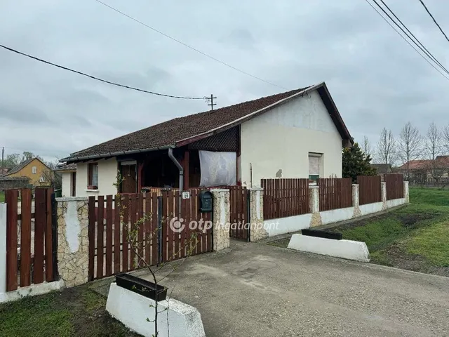 Eladó ház Tápiógyörgye 110 nm
