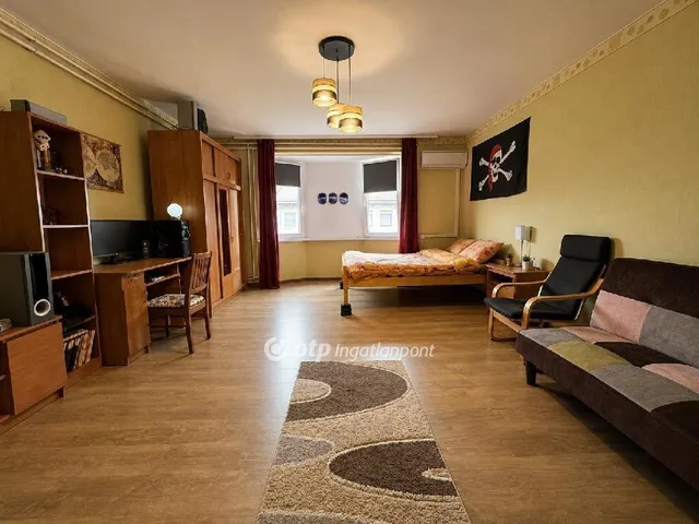 Eladó lakás Szolnok 43 nm
