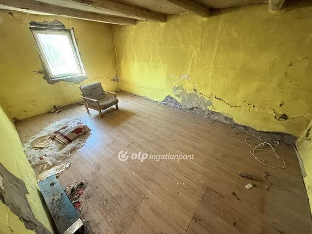 Eladó ház Tiszakécske 45 nm