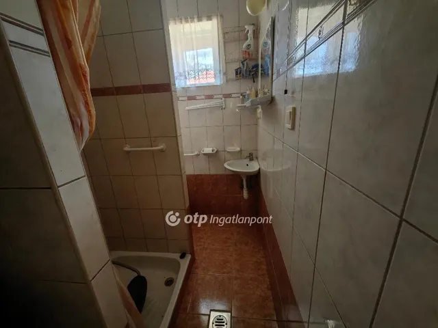 Eladó ház Kunhegyes 75 nm