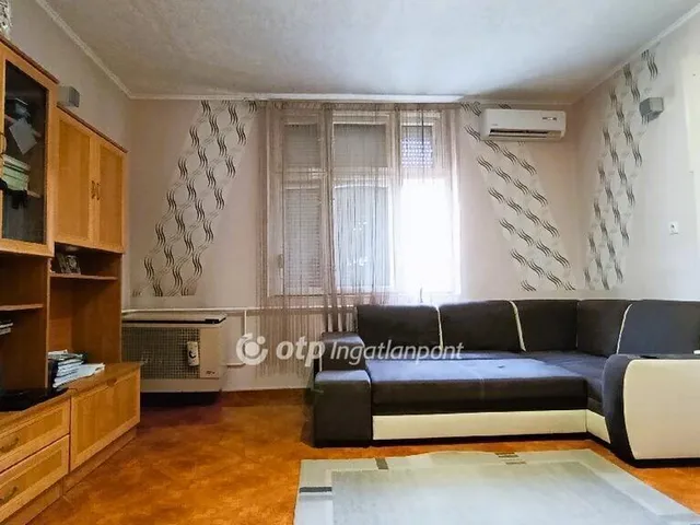 Eladó ház Újszász 120 nm