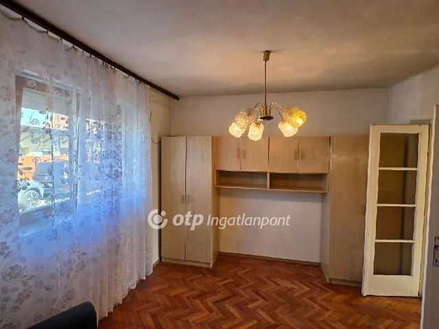 Eladó ház Szolnok 51 nm