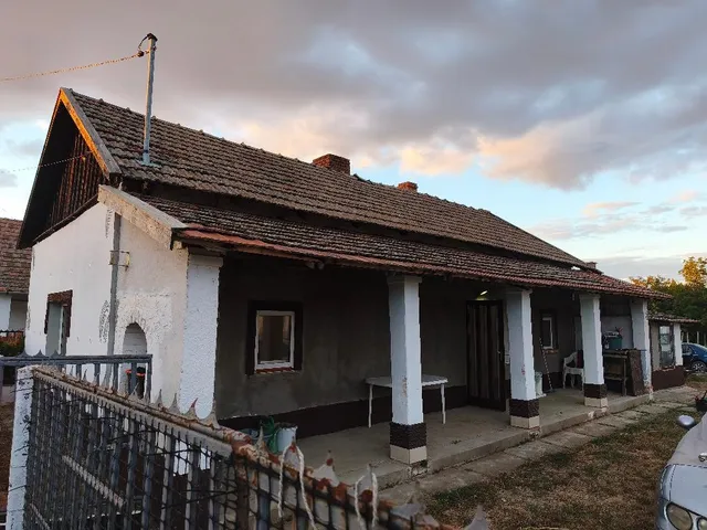 Eladó ház Tiszaörs 64 nm