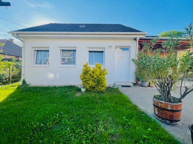 Eladó ház Budakeszi, Erdő utca 210 nm