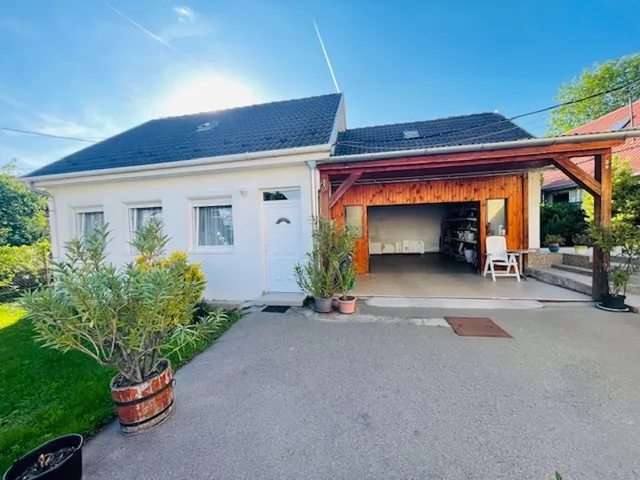 Eladó ház Budakeszi, Szilvamag, Erdő utca 210 nm