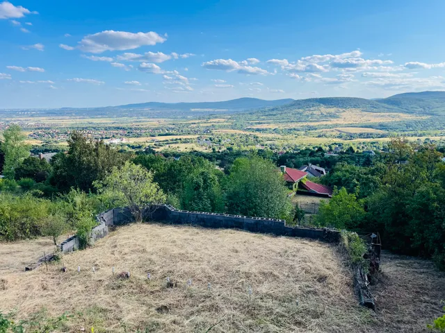 Eladó telek Szentendre, Sztaravoda 1080 nm