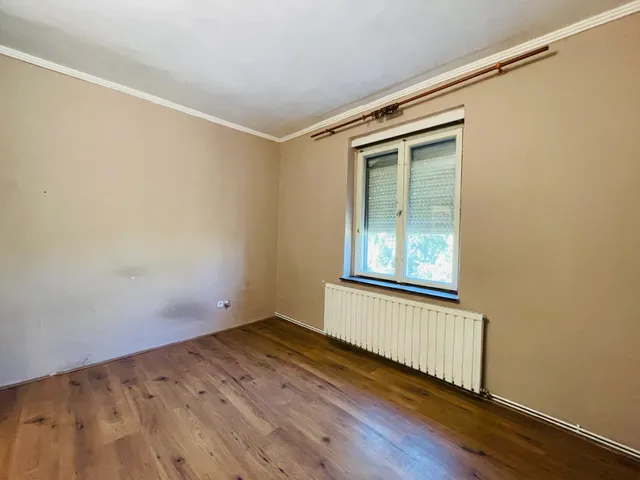 Eladó lakás Komárom, Korona utca 5. 54 nm