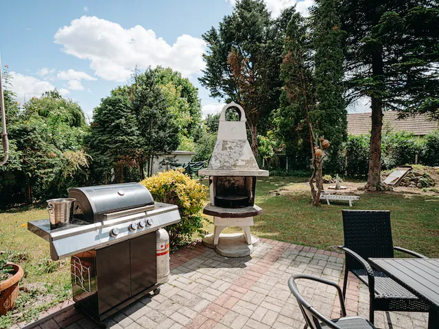 Eladó ház Leányfalu 250 nm