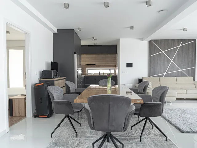 Eladó ház Erdőkertes, Gézahegy 240 nm