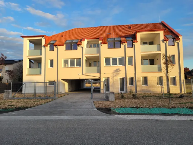 Kiadó lakás Szeged, Marostő 53 nm