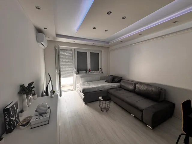 Eladó lakás Tatabánya, Gál István-lakótelep 30 nm