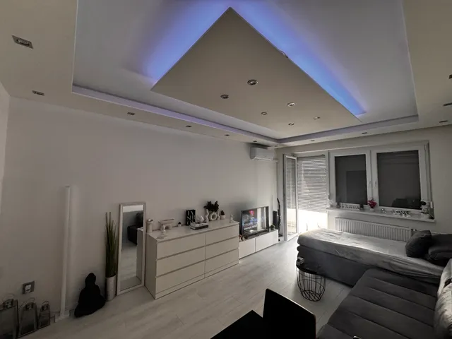 Eladó lakás Tatabánya, Gál István-lakótelep 30 nm