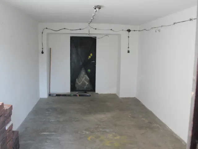 Eladó garázs Kapuvár 15 nm