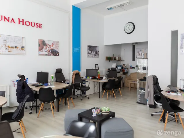 Kiadó kereskedelmi és ipari ingatlan Debrecen, Belváros 24 nm