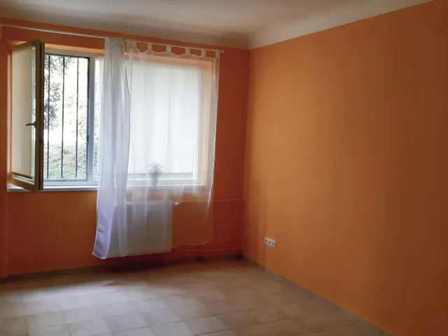 Kiadó lakás Budapest IX. kerület, József Attila lakótelep, Pöttyös u. 36 nm