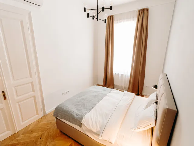 Eladó lakás Budapest VII. kerület, Belső-Erzsébetváros, Wesselényi u. 80 nm