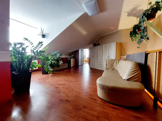 Eladó ház Budapest XIX. kerület, Óváros 200 nm